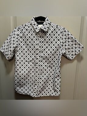 Consequence Size M (10/12) Flocked Short Sleeve Shirt EUC